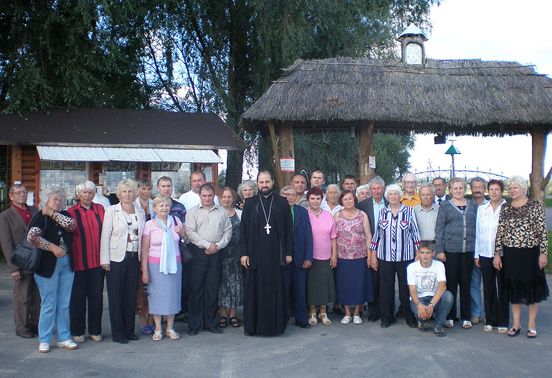 30 августа 2012г. Прихожане из г.п.Вороново побывали в Жировичском монастыре