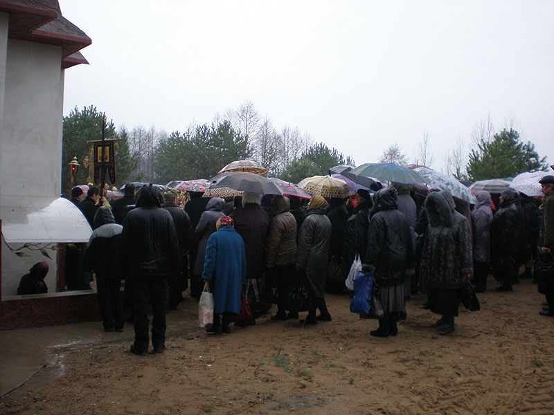 5 ноября 2012г. Прихожане г.п.Вороново посетили Свято-Елисеевский мужской монастырь