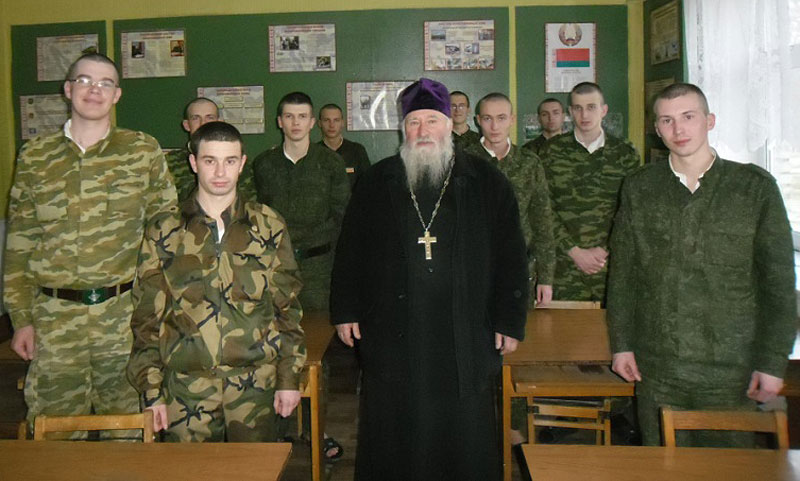 2 декабря 2012г. Священник посетил воинскую часть