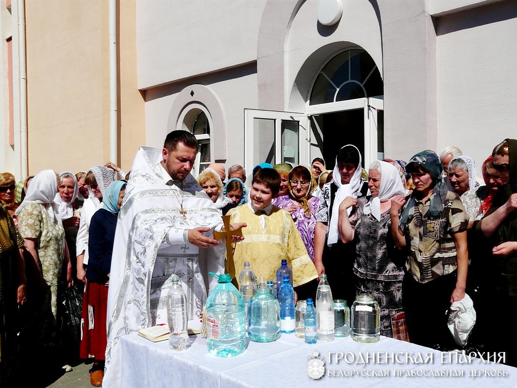 11 июня 2014 года. Престольный праздник в храме святителя Луки