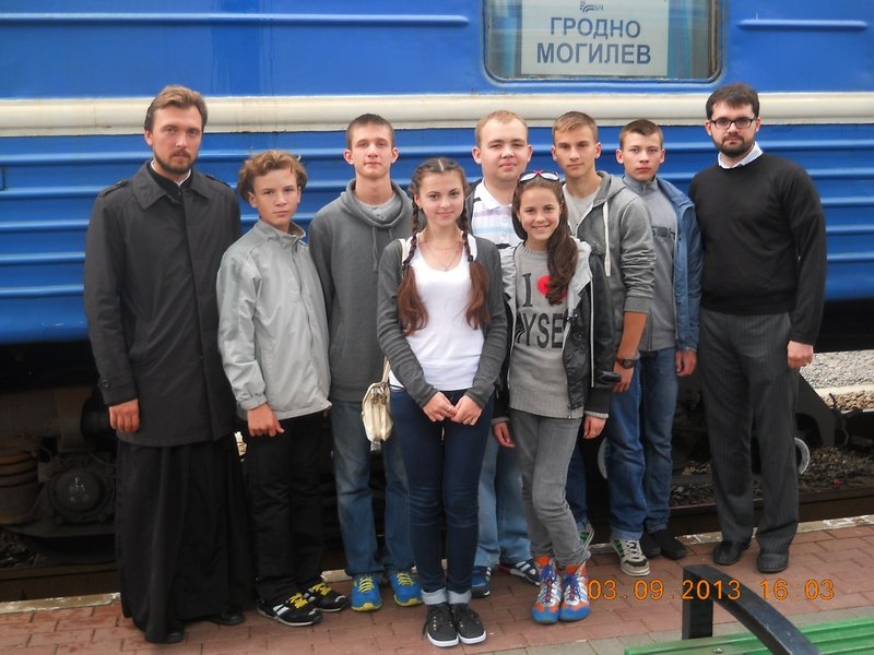 Знатоки Гродненской епархии отправились на V-ый Международный конкурс школьников-знатоков