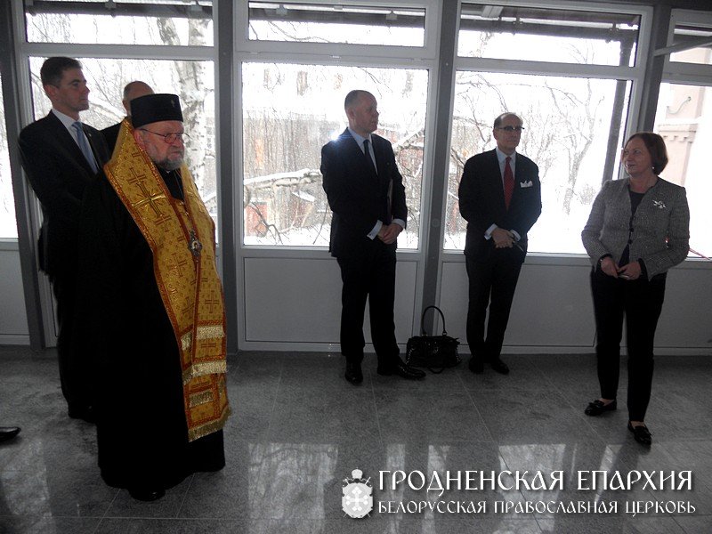 Архиепископ Артемий освятил новое здание Генерального Консульства Республики Польша в Гродно