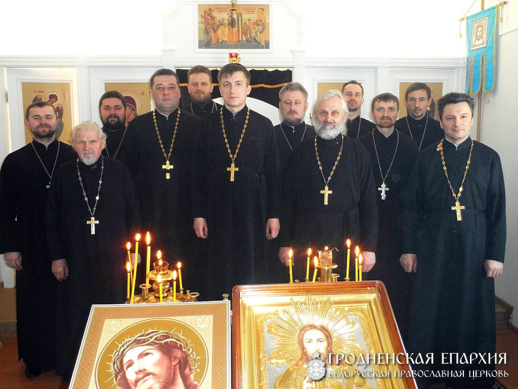 Соборное богослужение духовенства Скидельского благочиния