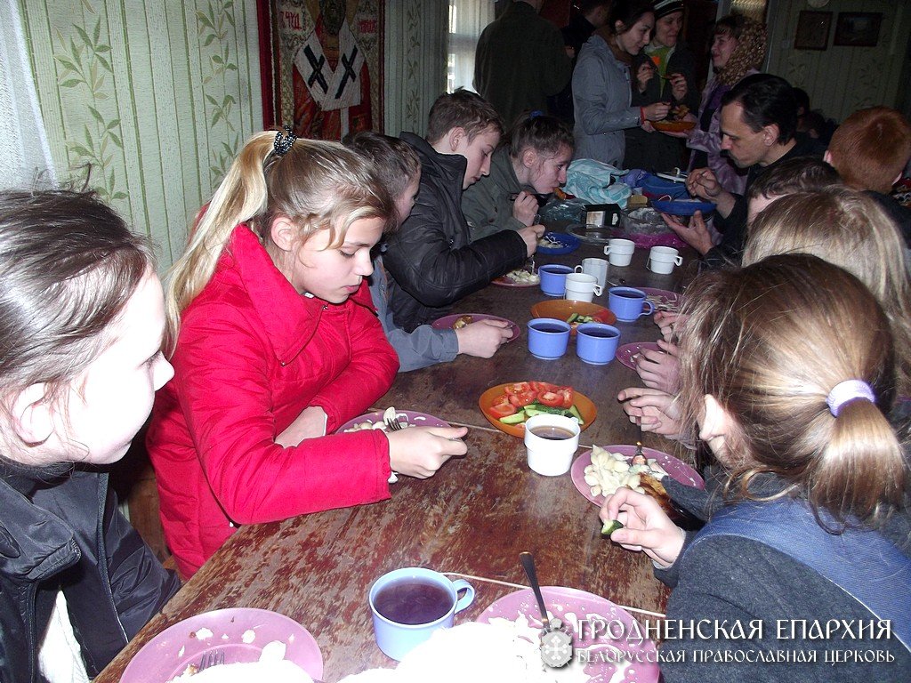 Воспитанники детского дома посетили храм в честь Собора Всех Белорусских Святых города Гродно