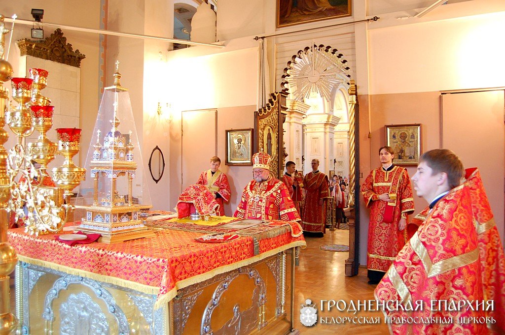 Архиерейское богослужение в кафедральном соборе Гродно