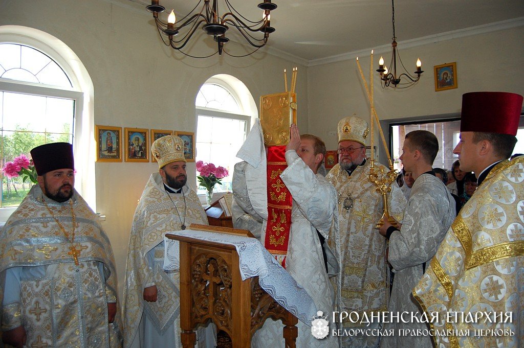 Архиепископ Артемий совершил Божественную литургию и закладку капсулы в агрогородке Квасовка