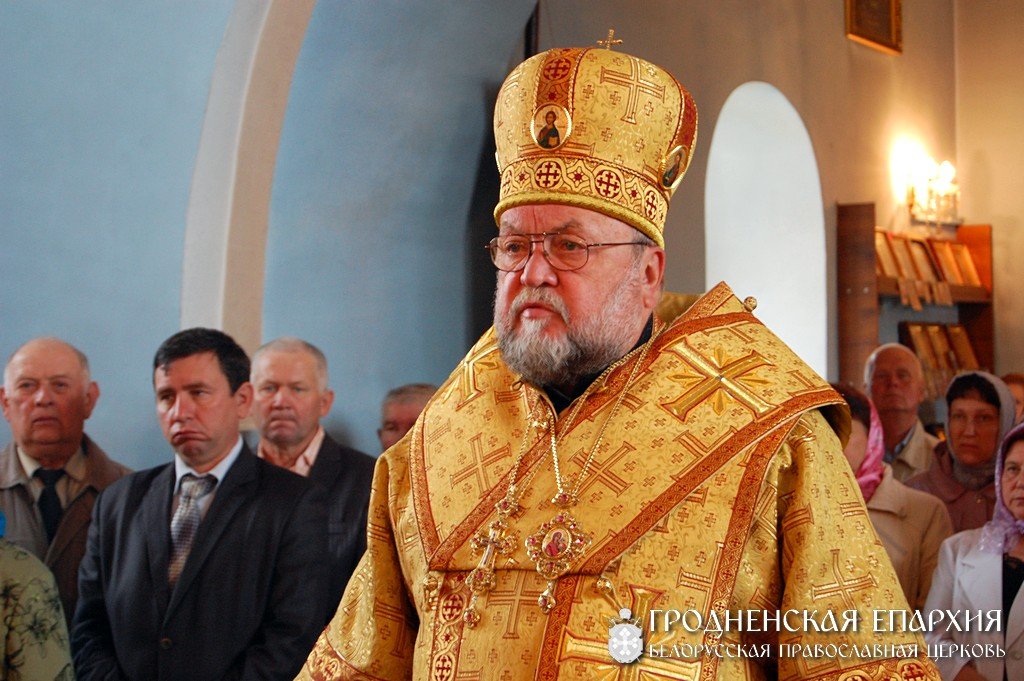 Архиепископ Артемий совершил литургию в храме деревни Первомайск