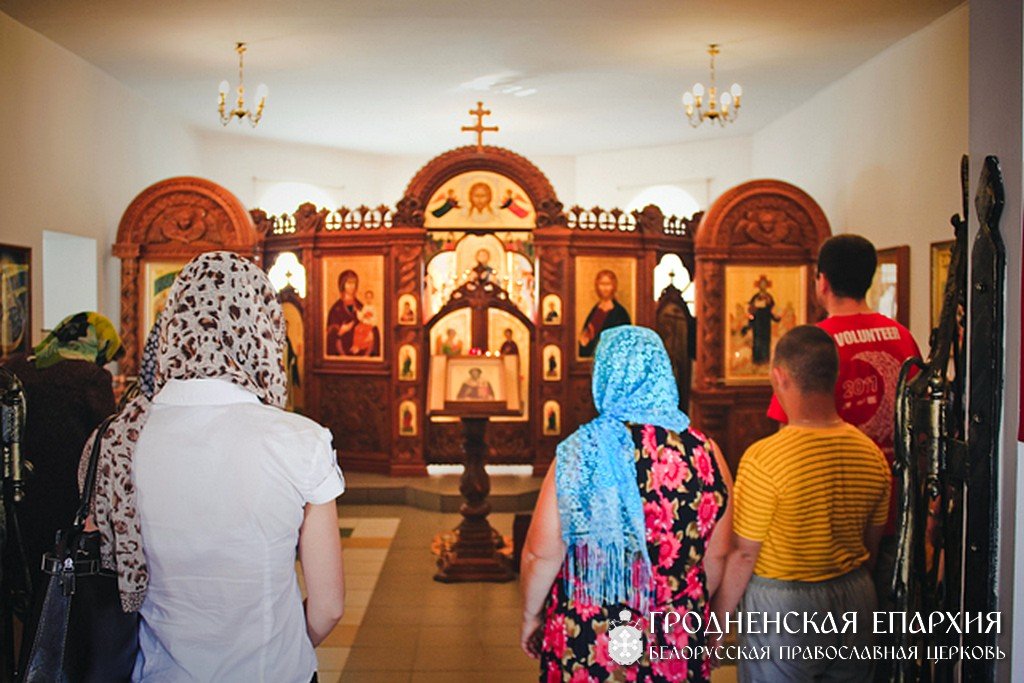 Божественная литургия в домовом храме в честь Святителя Кирилла Туровского