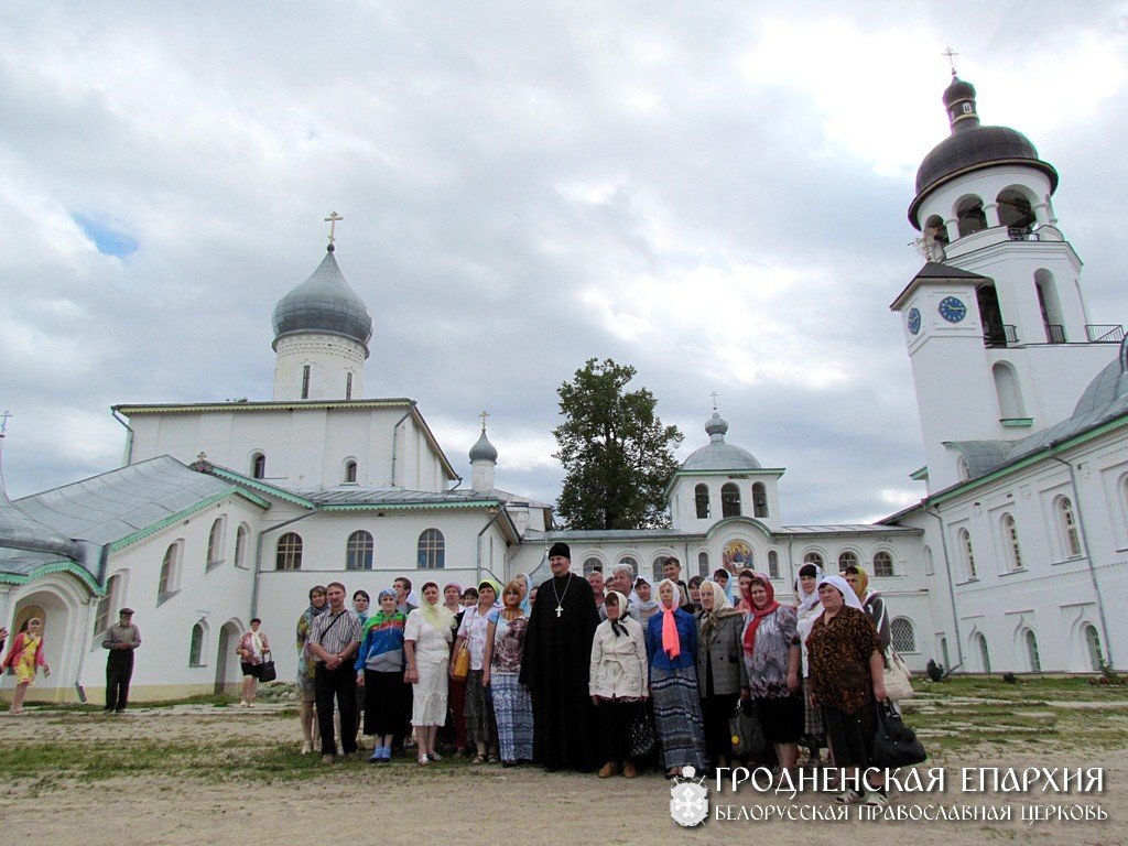 Паломничество в Свято-Успенский Псково-Печерский монастырь