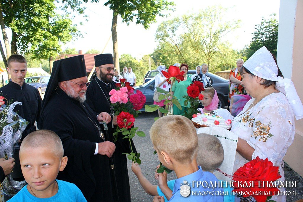 Архиерейское богослужение в Большой Берестовице