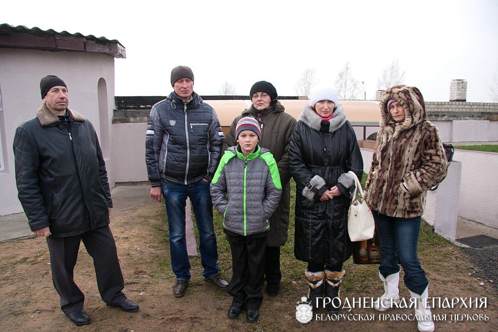 Прихожане храмов Щучина оказывают помощь беженцам из Украины
