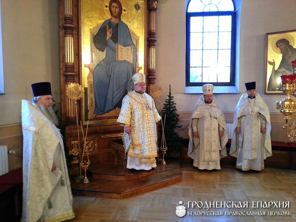 В день Крещения Господня архиепископ Артемий совершил литургию в кафедральном соборе Гродно