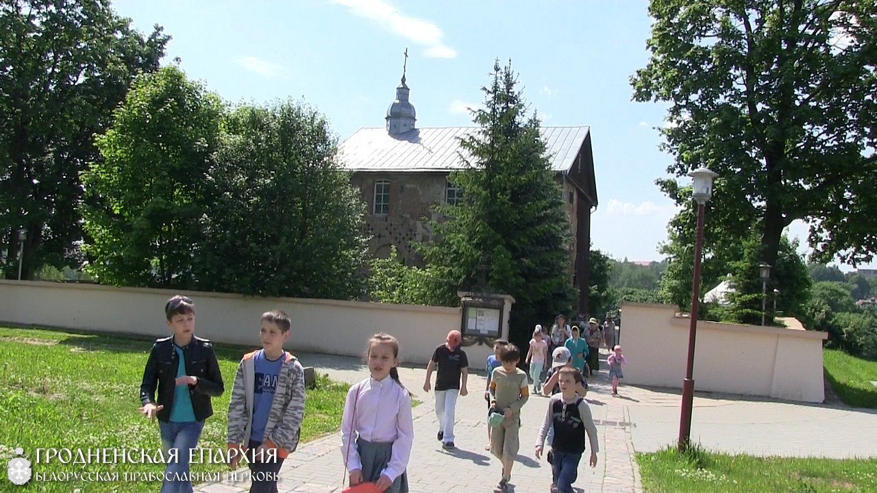Обзорная экскурсия для учеников воскресной школы Свято-Владимирского прихода