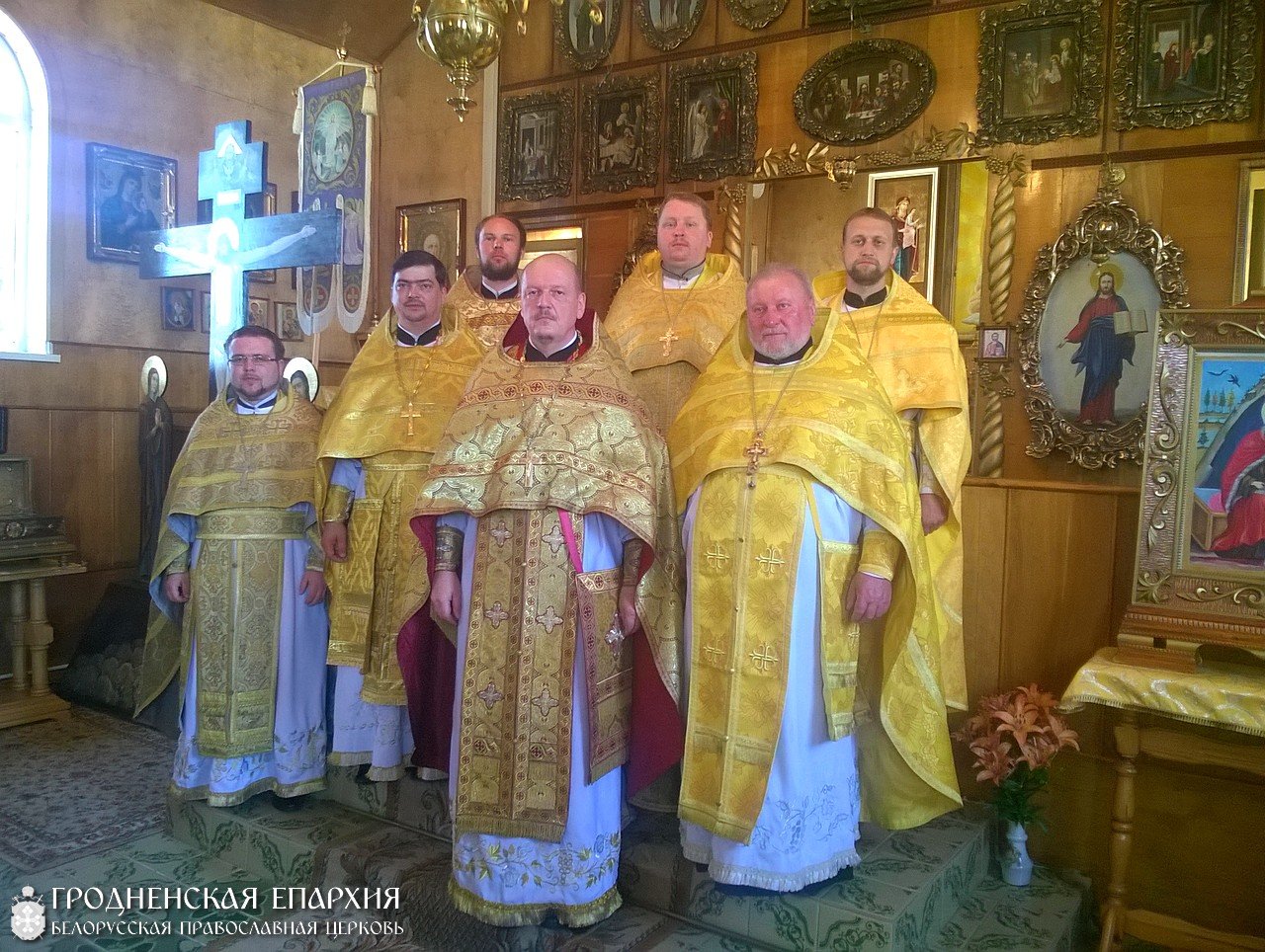 В храме пророка Илии состоялось соборное богослужение духовенства Мостовского благочиния