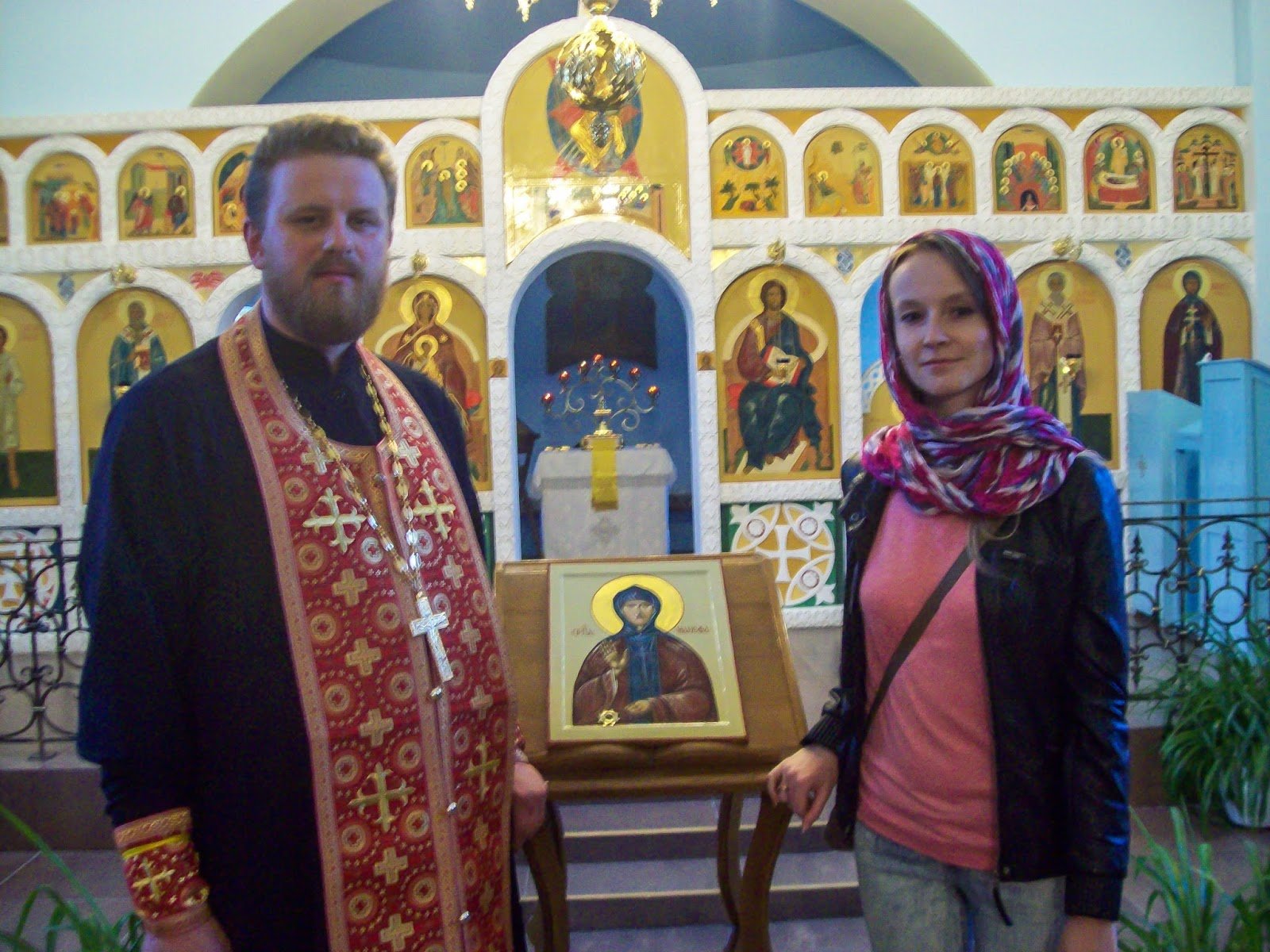 Коптевский священник встретился с волонтерами