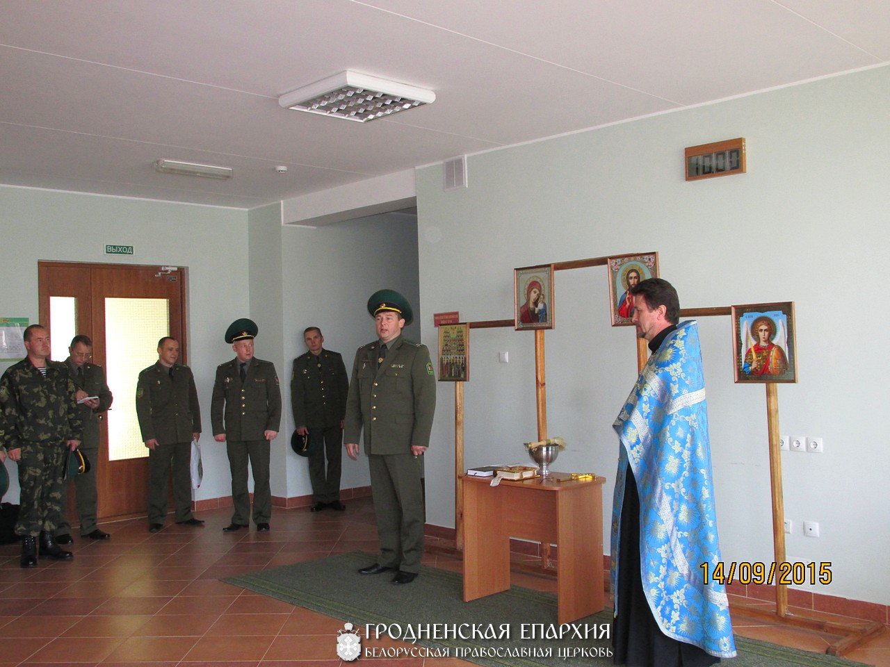 Крестный ход по заставам пограничной группы