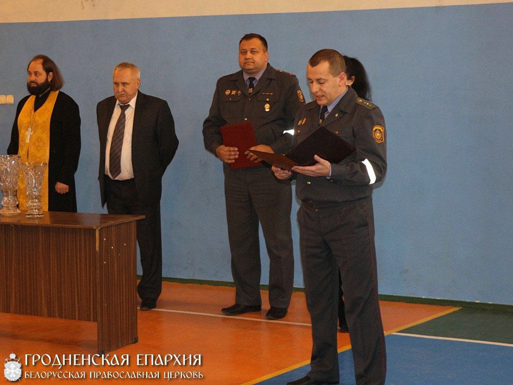 Священник встретился с сотрудниками Вороновского отдела Департамента охраны МВД