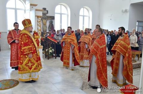 Соборное богослужение в день поминовения усопших в Свято-Марфинской церкви города Гродно