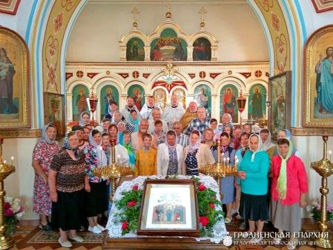В храме деревни Лунно состоялось соборное богослужение духовенства Мостовского благочиния