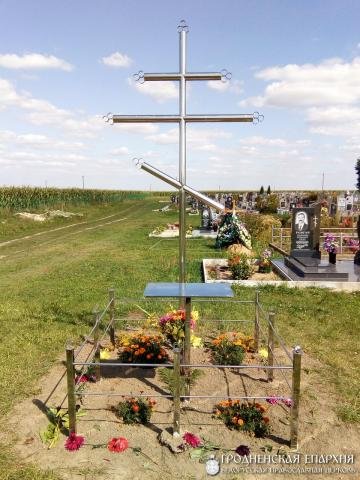 В деревне Деречин освятили новый поклонный крест