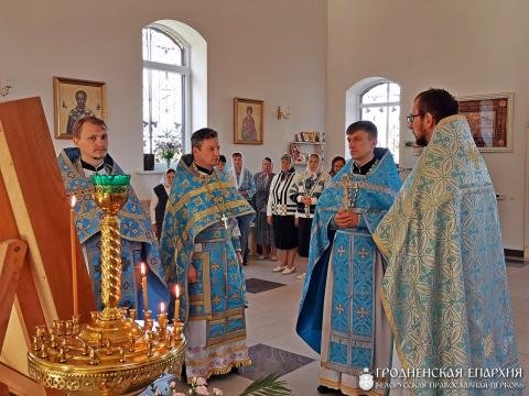 На приходе поселка Сопоцкин состоялась соборная служба духовенства Скидельского благочиния