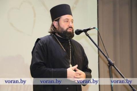 Благочинный Вороновского округа принял участие в мероприятии, посвященном Дню матери