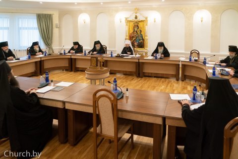 Архиепископ Артемий принял участие во внеочередном заседании Синода 