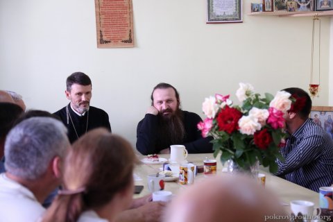 Епископ Антоний познакомился с историей и настоящей деятельностью православного общества трезвости "Покровское"
