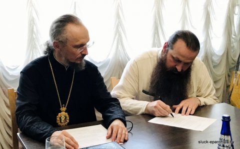 Управляющий Слуцкой епархией митрополит Вениамин официально принял дела у епископа Антония