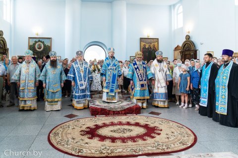 В торжествах по случаю празднования памяти Сукневичской иконы Божией Матери принял участие епископ Антоний