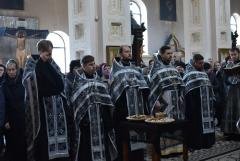 Литургия Преждеосвященных Даров и освящение колива в Покровском соборе