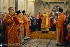В праздник Воскресения Христова архиепископ Артемий возглавил Пасхальные богослужения в кафедральном соборе Гродно