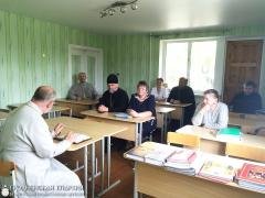 В Берестовицком благочинии состоялась встреча с ответственным за работу воскресных школ Гродненской епархии