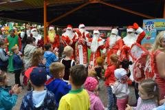 В парк Жилибера на выходных наведались Деды Морозы