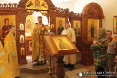 В Свято-Владимирской церкви состоялась литургия для людей с особенностями психофизического развития