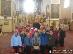 Ученики младших классов посетили храм в деревне Деречин