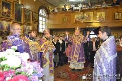 В день праздника Воздвижения Креста Господня архиепископ Артемий совершил литургию в храме города Свислочь