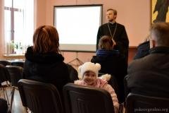 В Родительском клубе Покровского собора говорили об этике семейных отношений