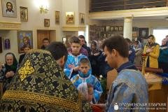 В Волковыске совершили миссионерскую Литургию Преждеосвященных Даров для молодежных братств благочиния