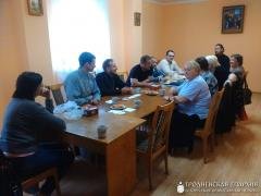 Священники Волковысского благочиния посетили собрание православного общества трезвости «Михайловское» в Щучине