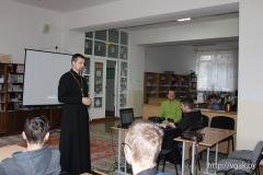 Священник принял участие в мероприятии в Волковыском аграрном колледже