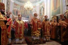 Архиепископ Артемий сослужил Патриаршему Экзарху за Пасхальной вечерней в Рождество-Богородичном монастыре