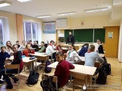Священник провел беседы с учащимися школы агрогородка Коптевка