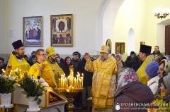 Архиепископ Артемий совершил литургию в храме деревни Орля