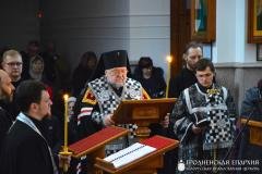 В храме в честь Собора Всех Белорусских Святых повечерие с чтением Великого канона возглавил архиепископ Артемий