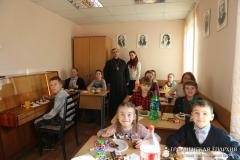 На приходе поселка Зельва прошел «сладкий стол» для участников детского церковного хора