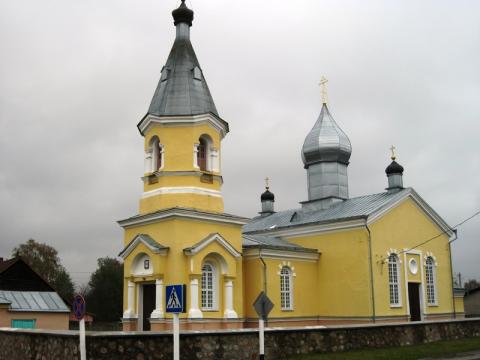 храм Святой Живоначальной Троицы г.п.Порозово