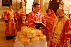 5 мая 2013г. Архиепископ Артемий совершил Пасхальное богослужение в кафедральном соборе Гродно