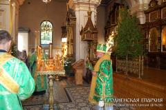 7 июня 2014 года. Накануне праздника Святой Троицы архиепископ Артемий совершил бдение в кафедральном соборе Гродно 7 июня 2014 года. Накануне праздника Святой Троицы архиепископ Артемий совершил бдение в кафедральном соборе Гродно