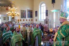 10 июня 2014 года. Архиепископ Артемий совершил литургию в храме Святой Троицы городского поселка Порозово 10 июня 2014 года. Архиепископ Артемий совершил литургию в храме Святой Троицы городского поселка Порозово